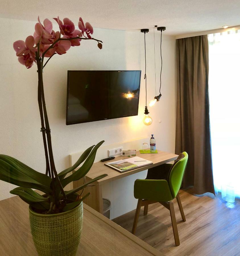 Flair Hotel Gruener Baum Donaueschingen Exteriör bild